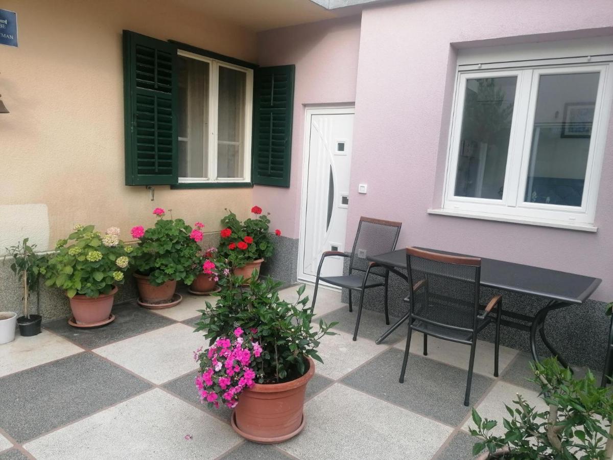 Apartments And Rooms Tomas بودْسْتغانا المظهر الخارجي الصورة
