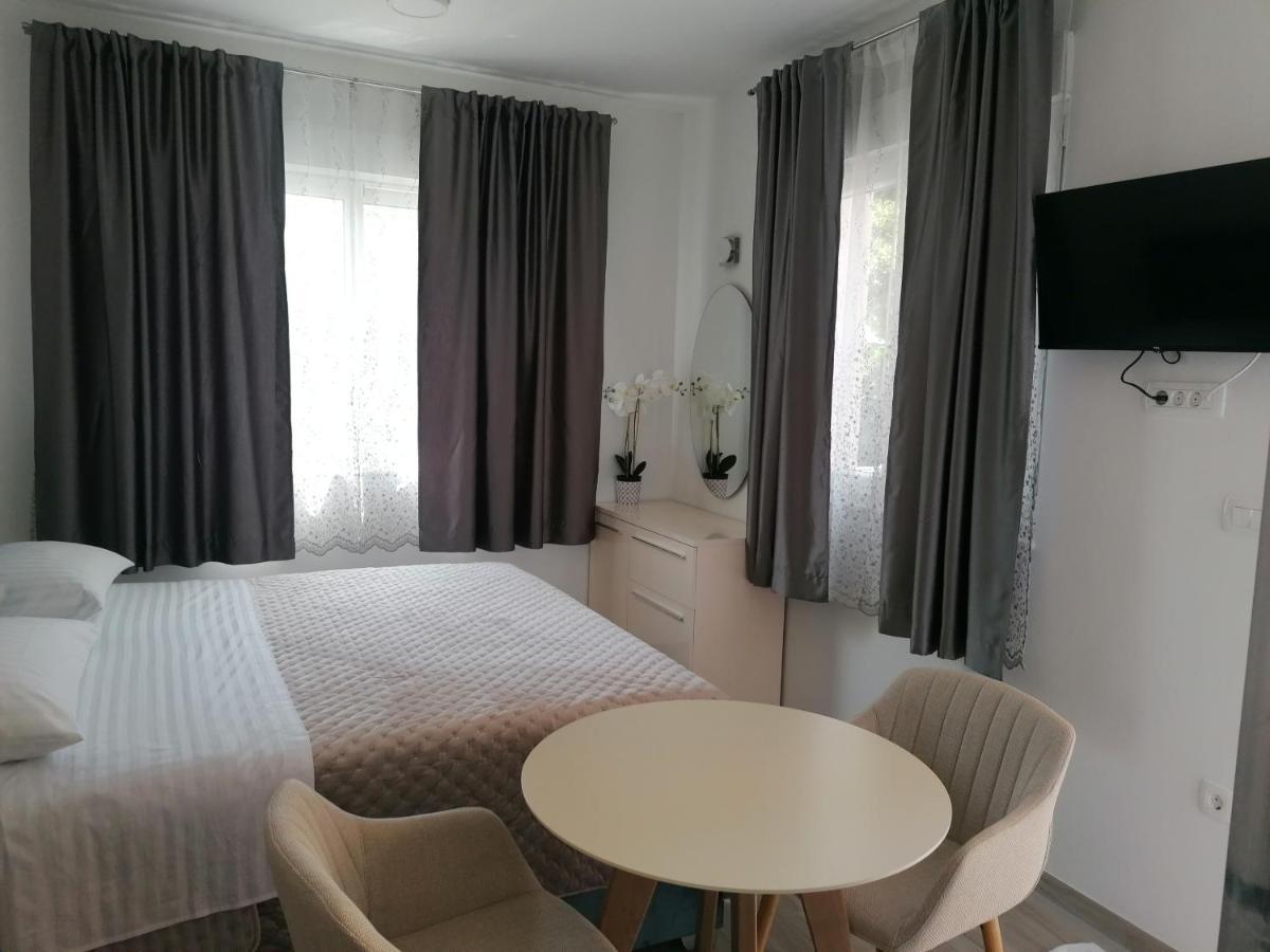 Apartments And Rooms Tomas بودْسْتغانا المظهر الخارجي الصورة